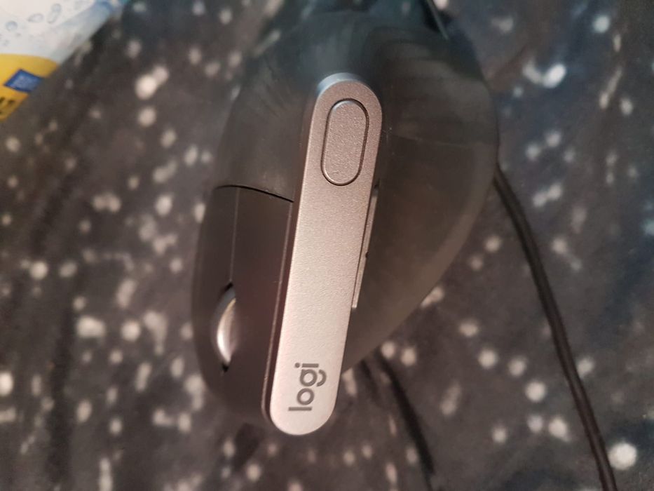 Logitech MX Vertical Wireless – Mouse ergonomic Logitech, Bluetooth/USB