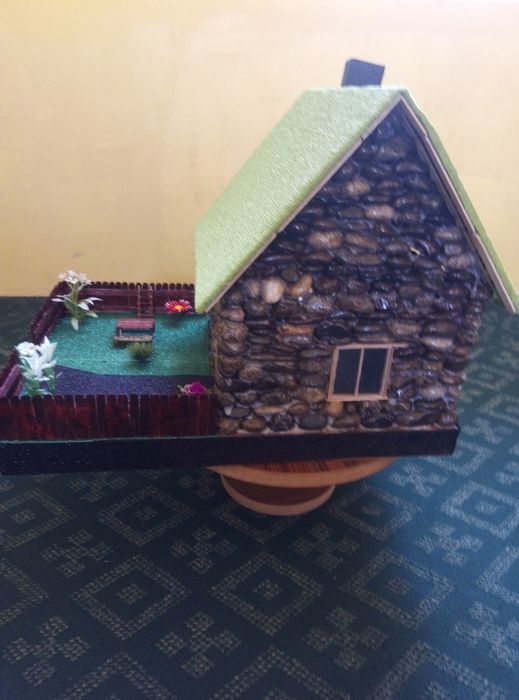 Toshli suviner uycha. (Qo'l mehnati)