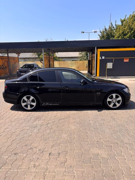 BMW Seria 3 E90 318d - M47 - 122cp - 2007 - manual 6 trepte