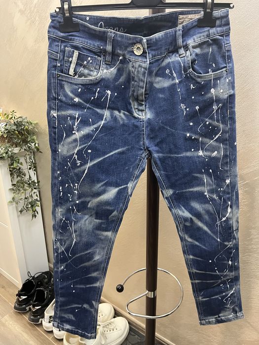 Дънки Calvin Klein, Pause Jeans