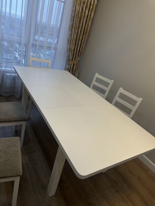 Продам кухонный стол