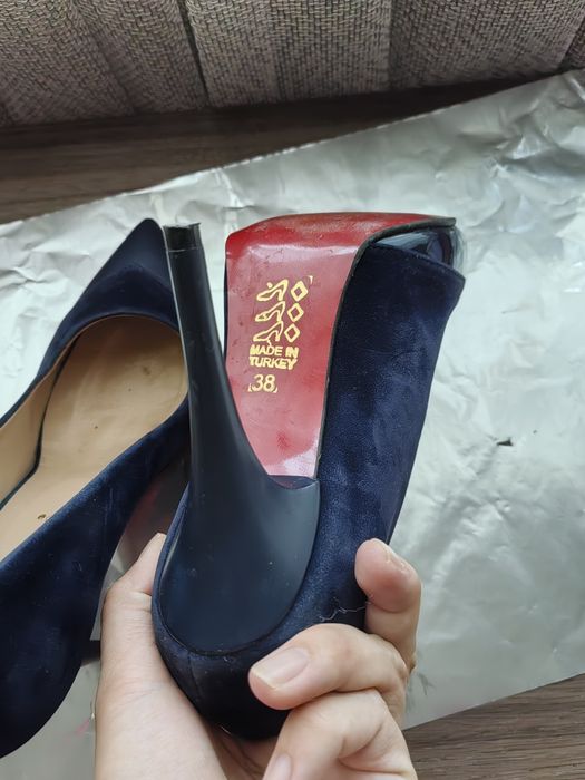 Обувки с ток-елегантни