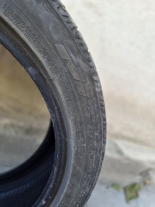 Резина R18. Зимняя Nitto