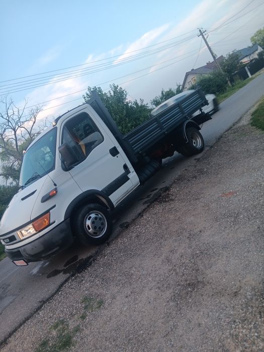 Iveco dayli basculabil trilateral