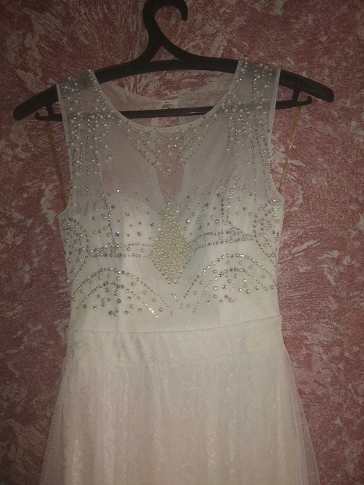 Платье длинное гипюр+сетка