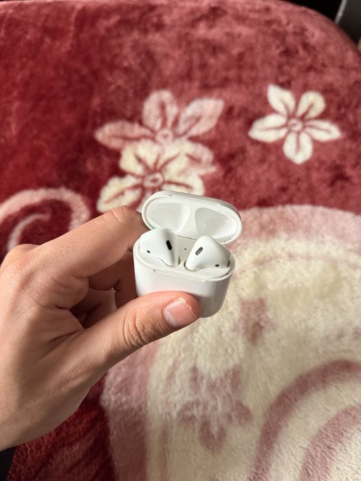 Airpods 2nd generation