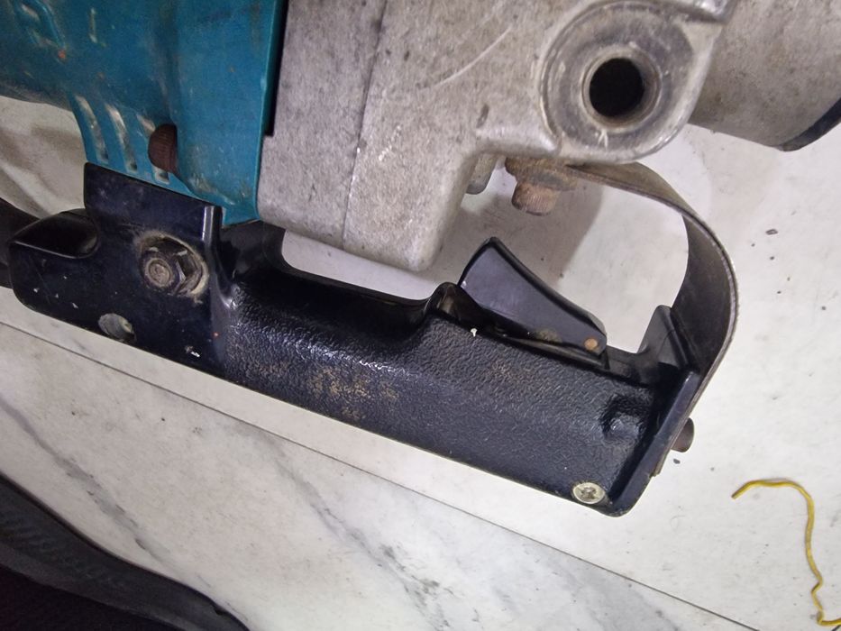 Къртач Makita HR 3850