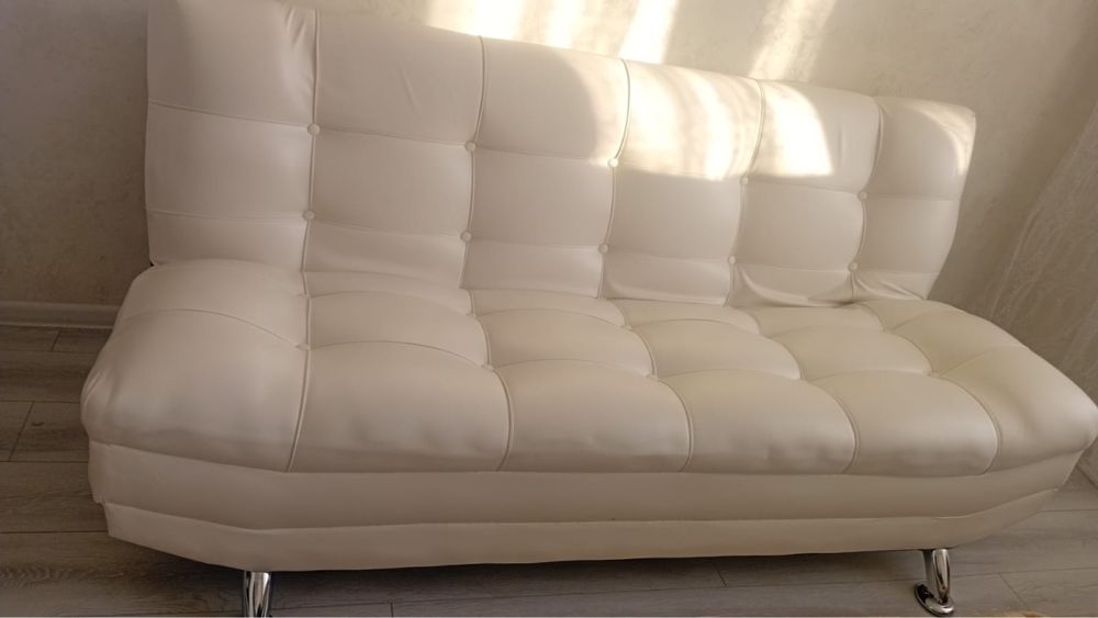 Продам диван и кресло