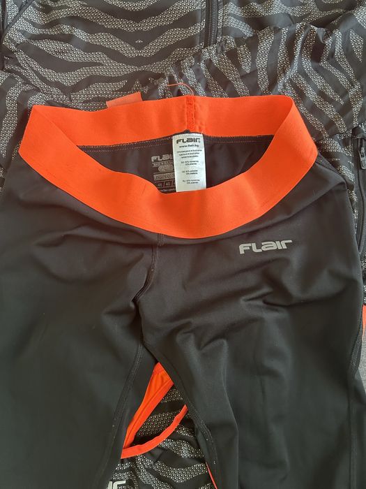 Екип flair+ подарък