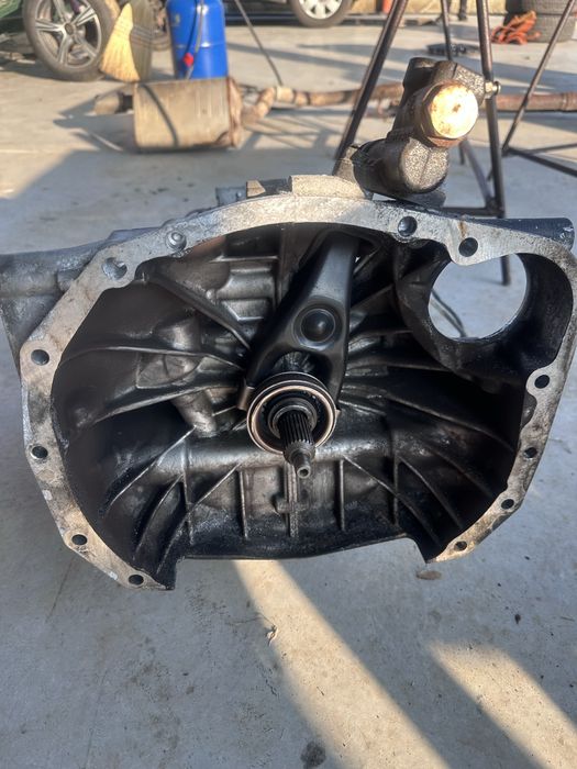 Ръчна скоростна кутия от Субару Легаси Б14 2.0 дизел