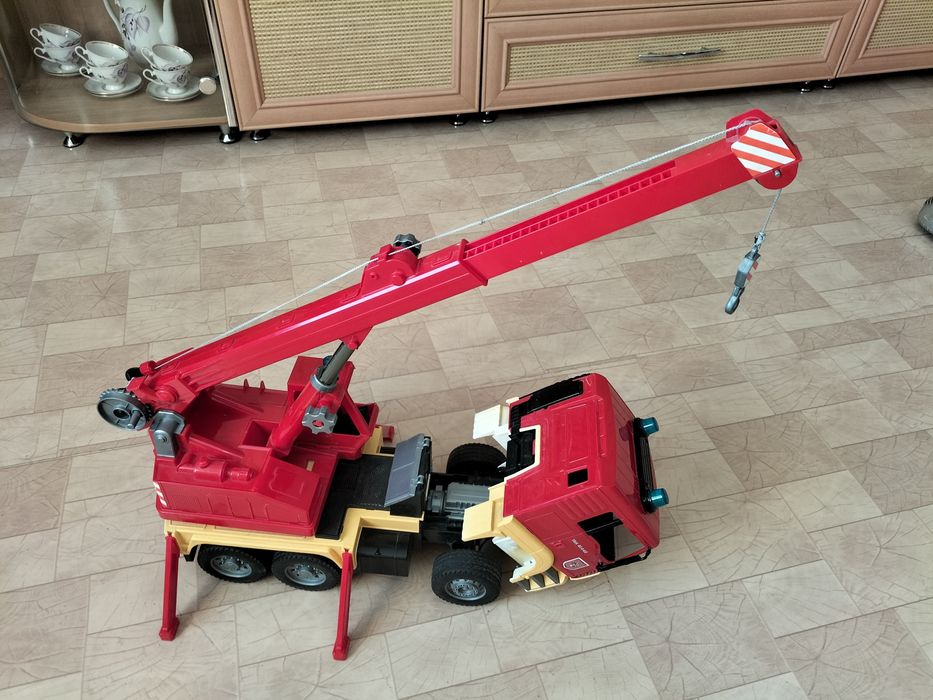 Детские.игрушки.машина.большая