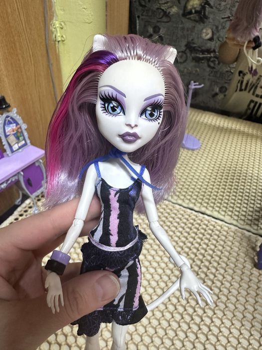 Продам куклу монстр хай!