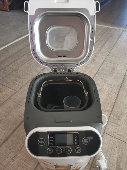 Mașina de pâine Tefal Uno