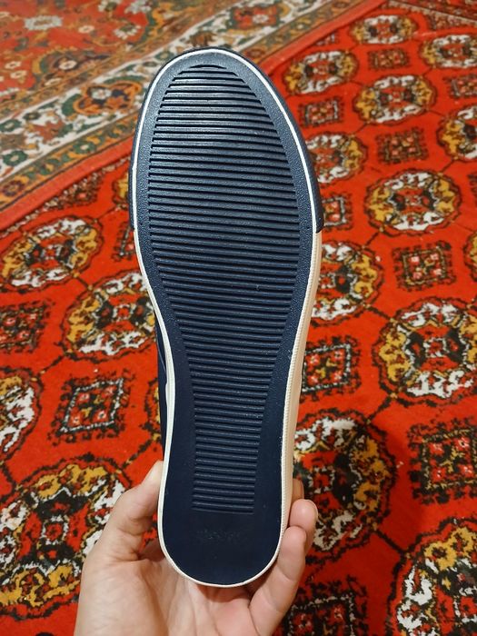 Polo brendidan qoʻjali va sifatli oyoq kiyim.RASSIYA Mahsuloti