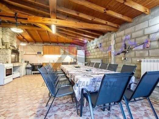 Дава се под наем Къща в с. Близнаци, Област Варна - 400 кв.м за 2493.39 € - Снимка #11