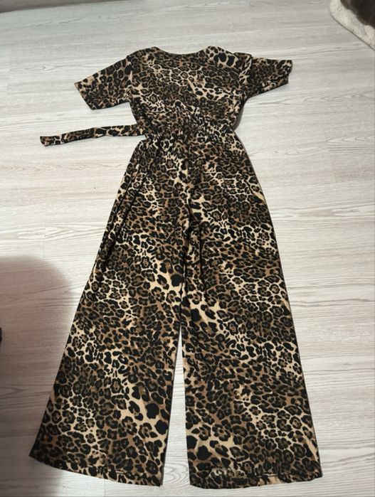 Salopeta cu imprimeu leopard