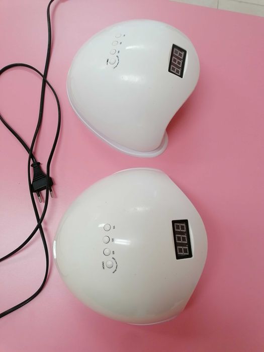 Лампи за маникюр