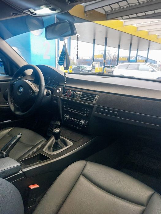 BMW Seria 3 e91 2.0d 2008