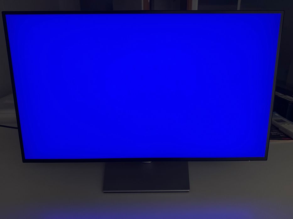 Монитор 27" Dell U2723QE UltraSharp 4K, 3840x2160, IPS, 60 Hz- U2723QE