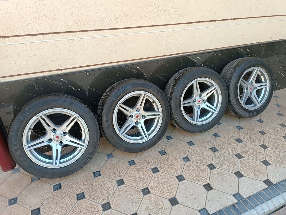 Vossen Diska Balon 195 60 R15 Holati Yaxshi Universal