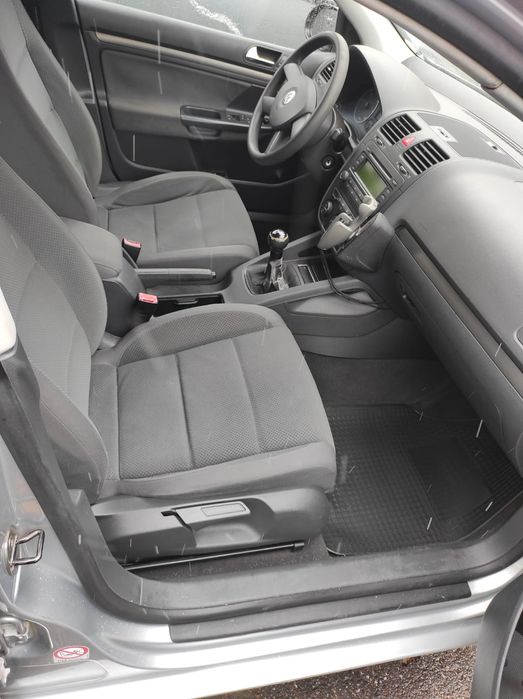 VW Golf 5 1.9 TDI, 2004 – gata de drum, fiabil și economic!