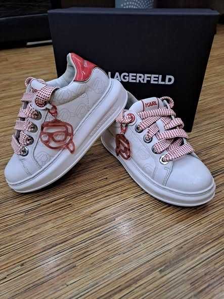 Продавам оригинални маратонки Karl Lagerfeld