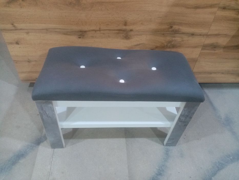 Продам новую обувницу!