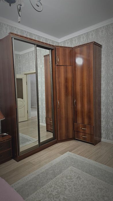 Продаётся спальный гарнитур