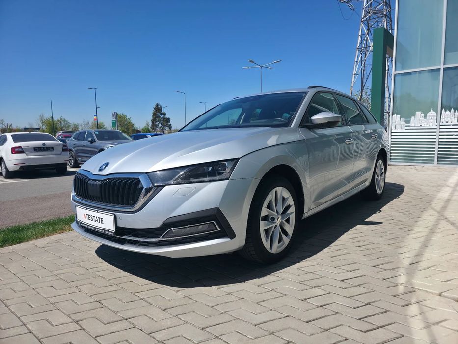 SKODA Octavia Combi 2023 — imagine 21