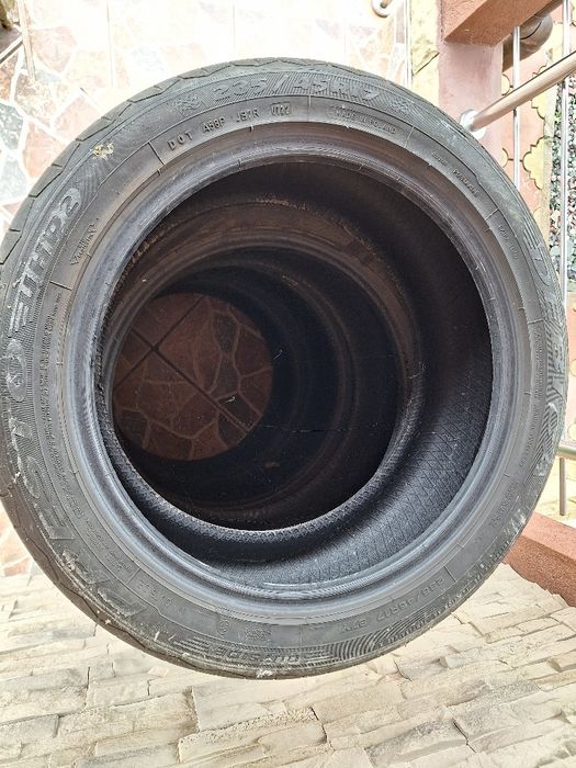 Anvelope de vara 235/45/17  97Y