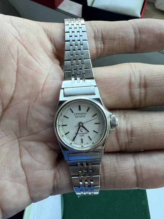 Ceas Citizen Quartz purtat stare buna,perfecta stare fubctionare,7 rub