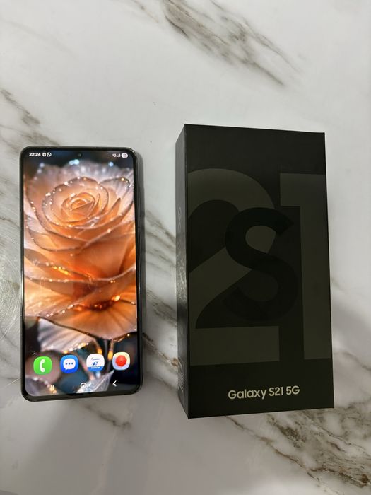 Продам Samsung S 21   Андроид .
