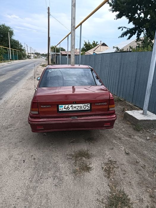 Продам 2 машиныы