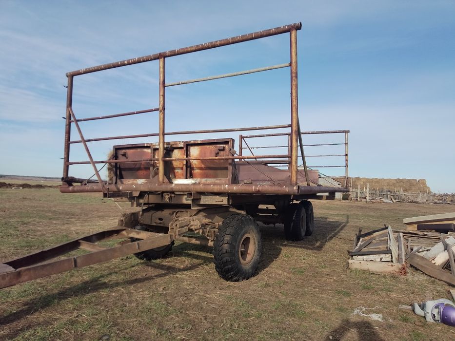 Продам сеновозку  птс 12