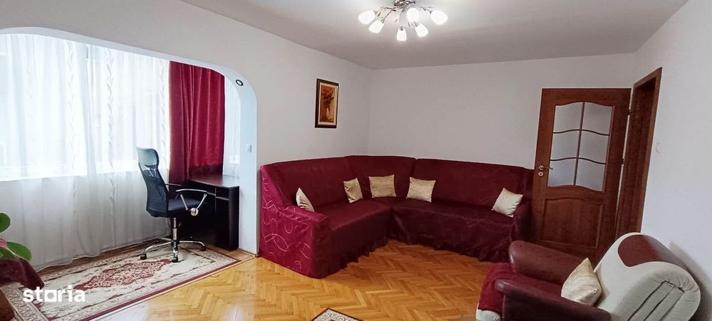 Apartament cu 4 camere in Tractoru-Independentei