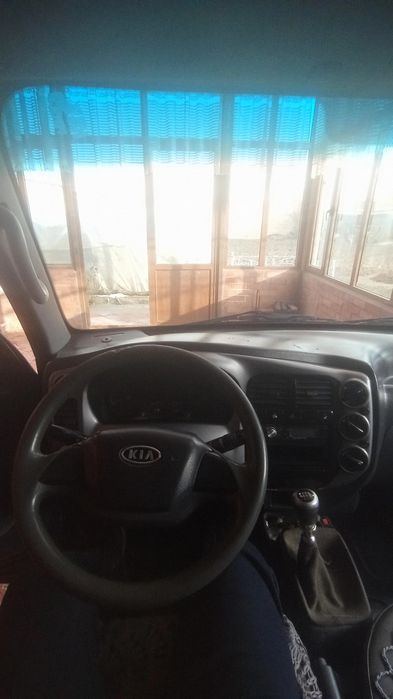 Kia bongo III 1000 kg 2013 y.