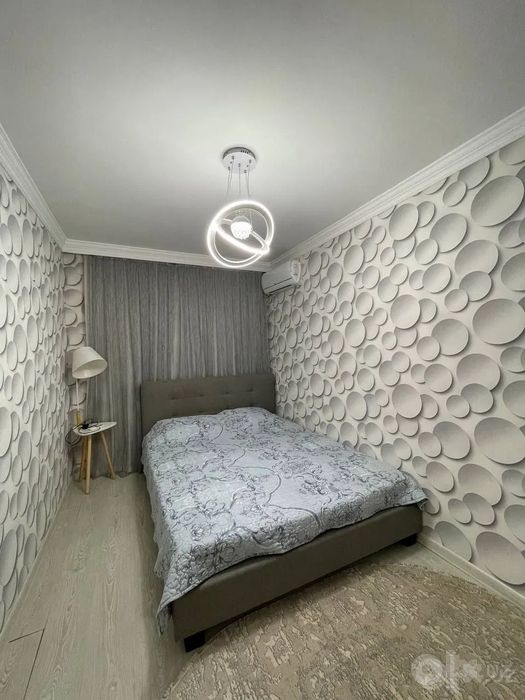 Сдаётся 3-комн Яккасарайский район, бывший магазин Океан, 78 м²