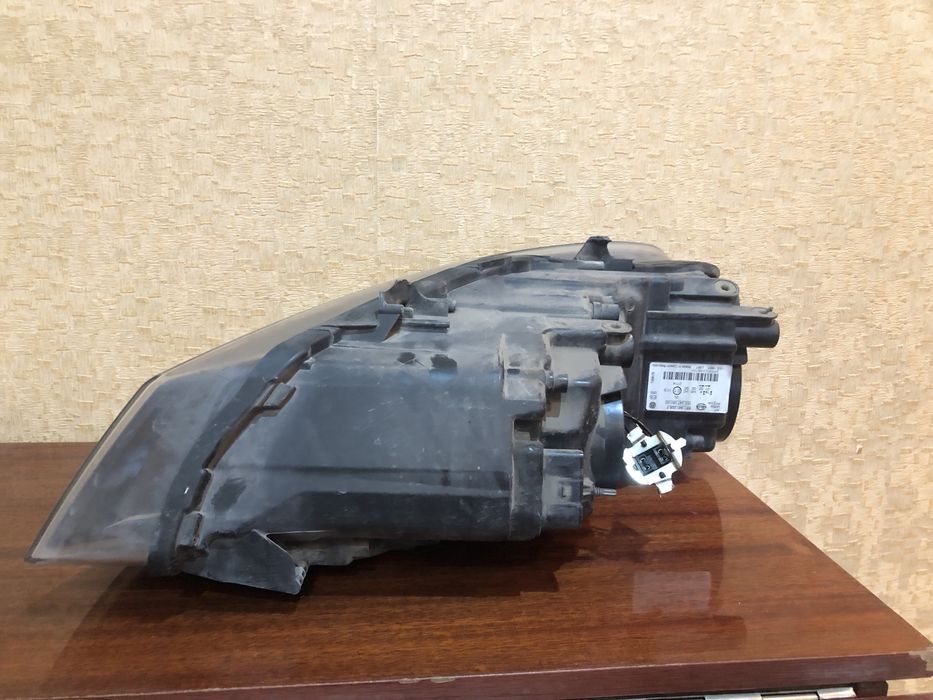 Фара vw polo правая