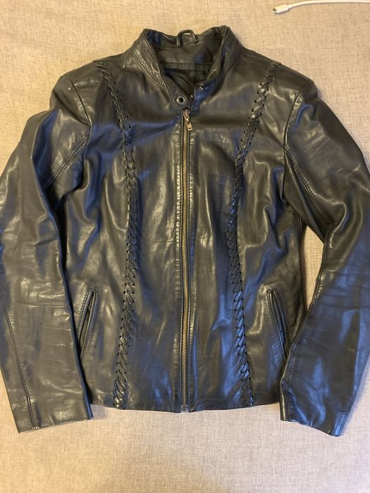 Продавам якета от агнежка кожа дамски размер М