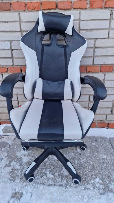 Продам компьютерное кресло