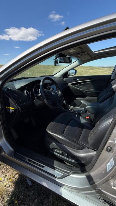 Hyundai Sonata YF шестиступка!!!