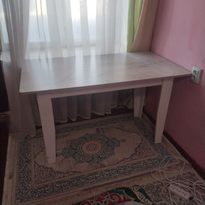 Продам столь новый