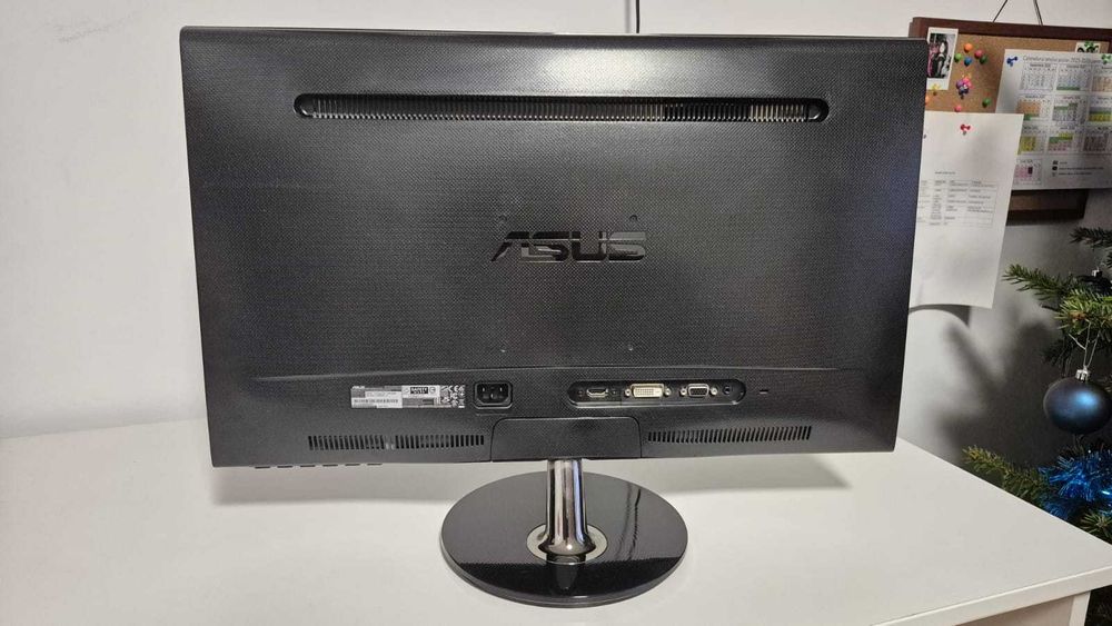 Monitor Asus 24", Full HD, HDMI