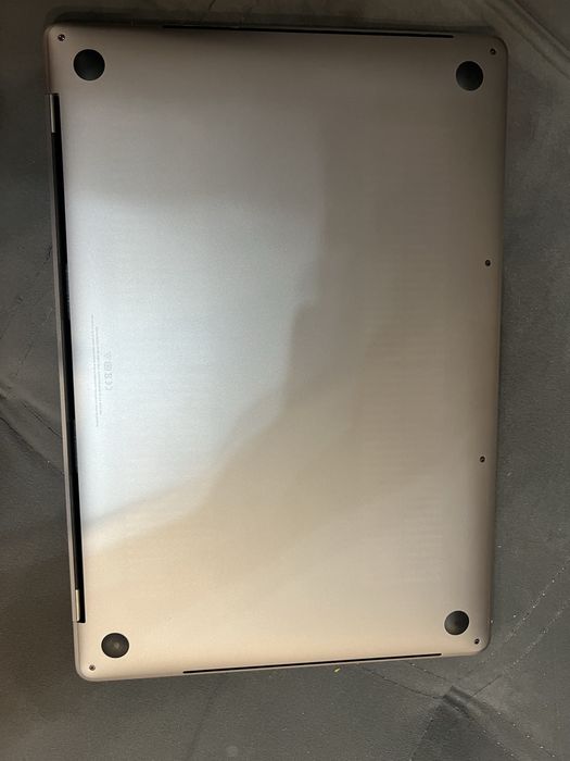 MacBook Pro 15, Intel core i9, 2019, 512gb