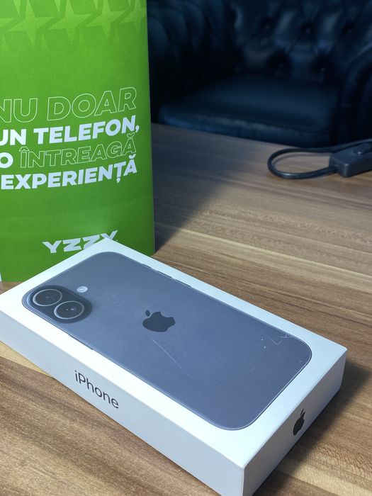 iPhone 17• 256 GB • Black