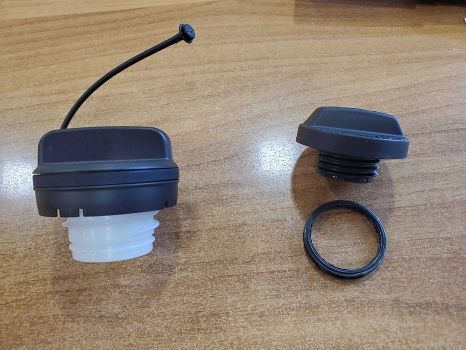 Капачка за радиатор  1.1 резервоар или масло Honda Сivic Accord CRV