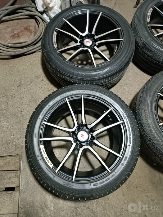 Vossen Diska Balon Cobaltga 215 55 R17 Holati Yaxshi