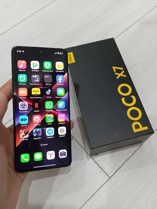 Poco x7 256гб с каробкой