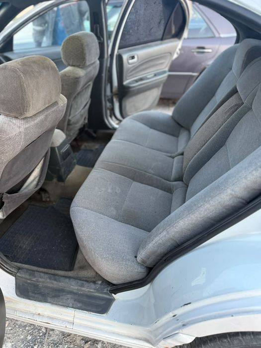Nissan Cefiro 1995