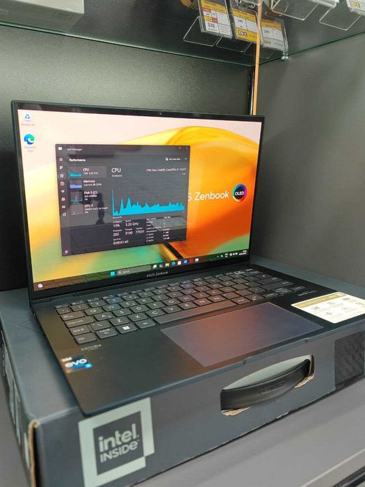 Laptop Asus ZenBook 14 OLED UX3402VA-KM698 14 512GB Cod 115985